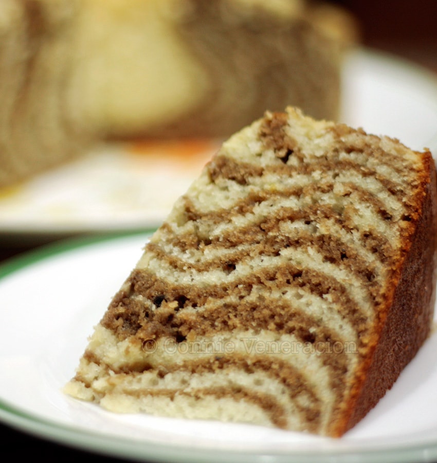 Maden Suyu İle Lezzetli Zebra Kek Tarifi >>>