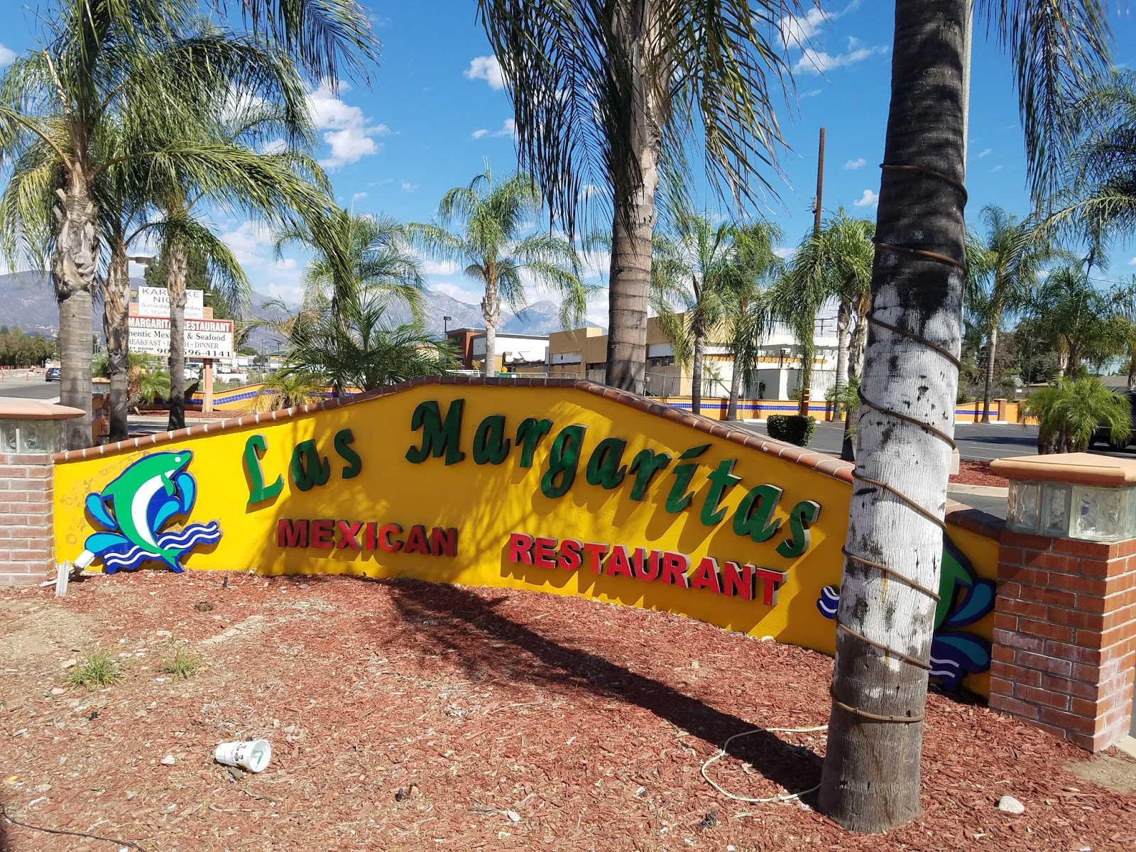 Eating Garey Avenue Las Margaritas 2108 N Garey Ave Pomona, CA 91767