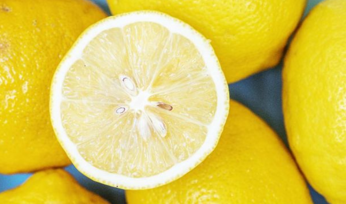 5 Manfaat Lemon buat Kecantikan