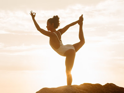 Pre-lockdown Instagram yoga pose