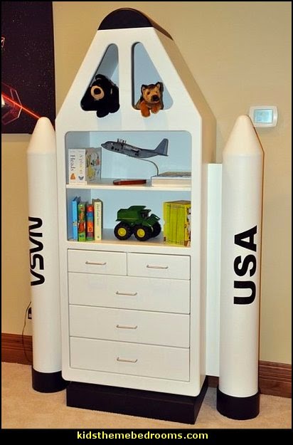 Space Shuttle Dresser