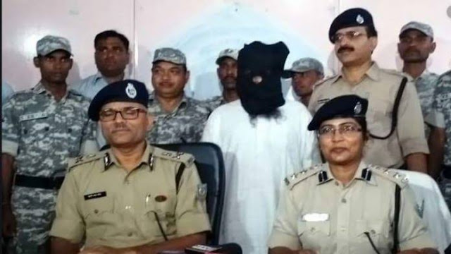 झारखंड: मोस्ट वांटेड अल कायदा आतंकी कलीमुद्दीन गिरफ्तार asha-news-Jharkhand-Most-wanted-al-Qaeda-terrorist-Kalimuddin-arrested-झारखंड: मोस्ट वांटेड अल कायदा आतंकी कलीमुद्दीन गिरफ्तार