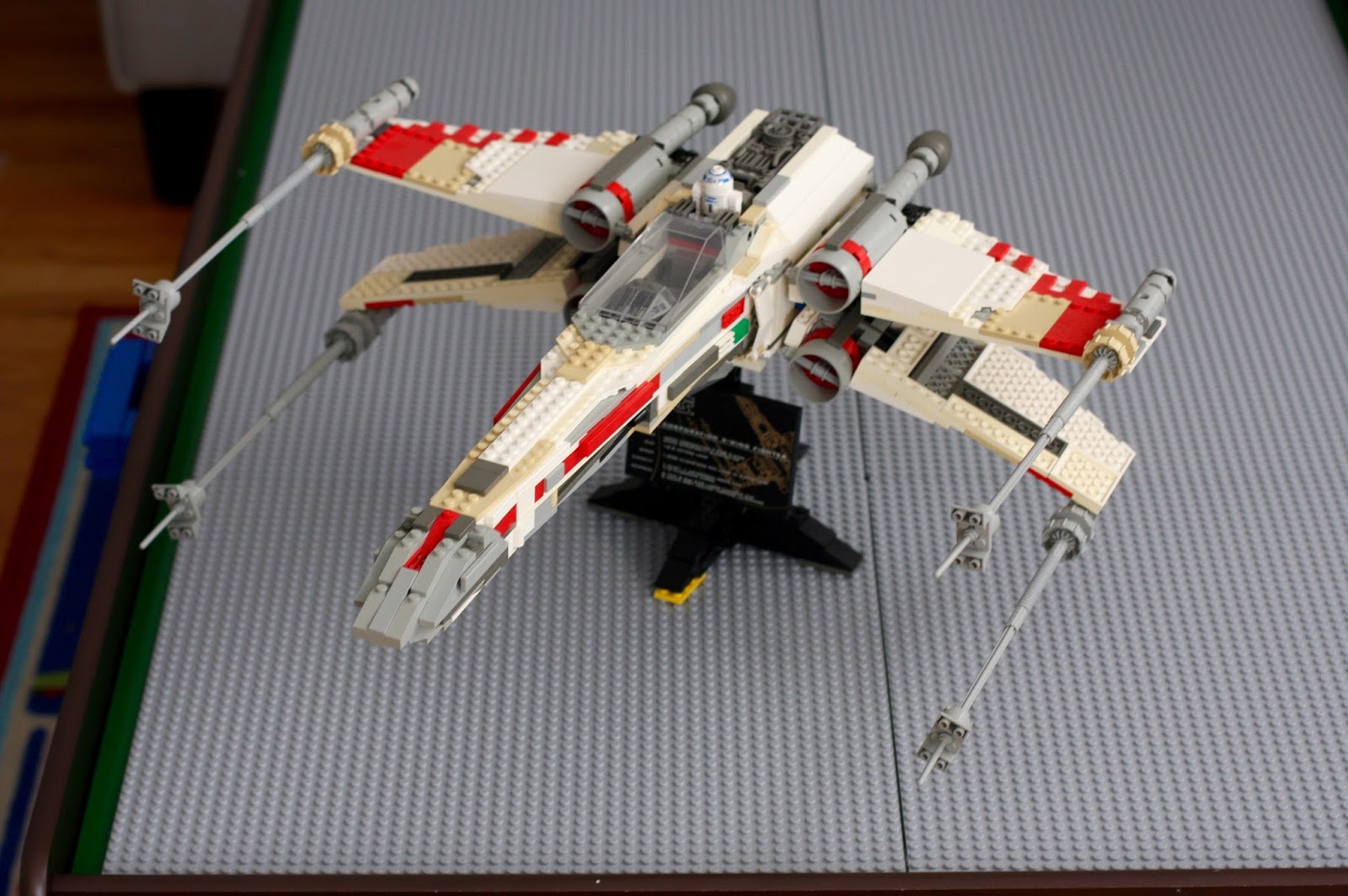 GEEK DIY BAM! TRAIN TABLE TO LEGO TABLE CONVERSION DIY TUTORIAL