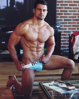 Hunky Hunks with Ripped and Hard Bodies