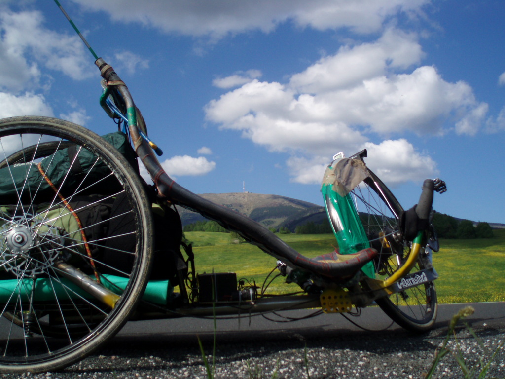 AtomicZombie Bikes, Trikes, Recumbents, Choppers, Ebikes, Velos and ...