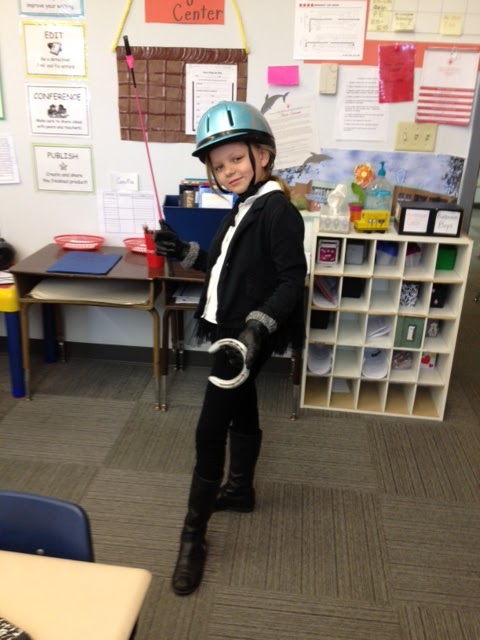 Mrs. Elliott's Second Grade Class: Vocabulary Parade Costumes