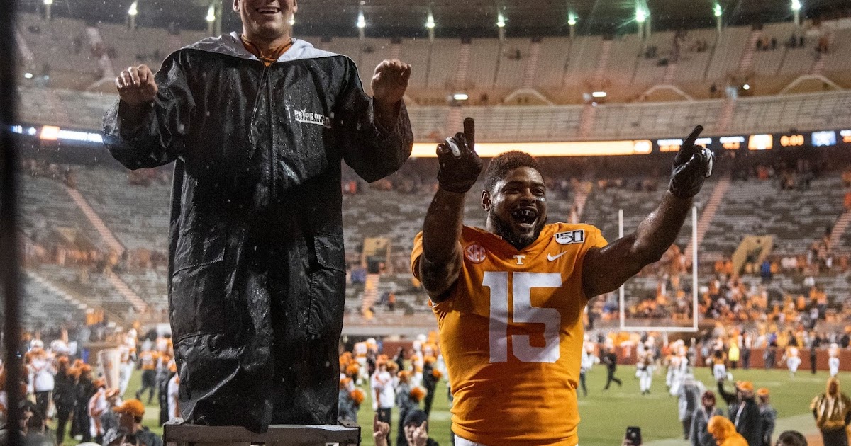 The Week In Football: Vols Dominate Vandy, Harbaugh Loses To Ohio State Again, And Dabo Goes Full Used Car Salesman