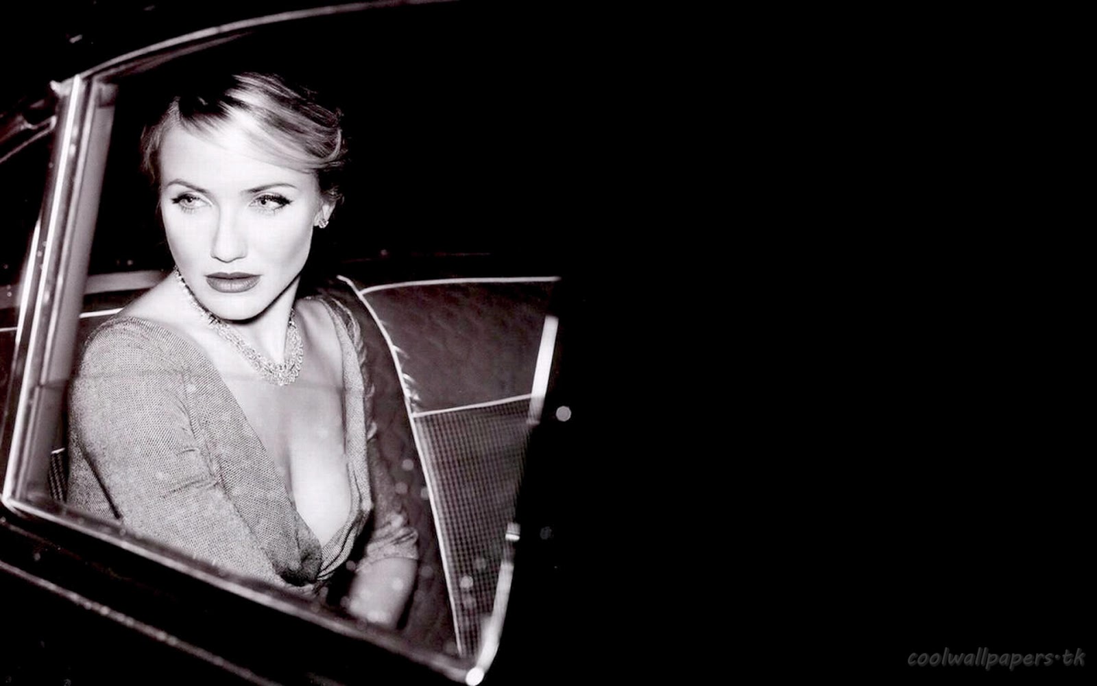 Biography Discography Pics News Cameron Diaz SEXY Wallpapers