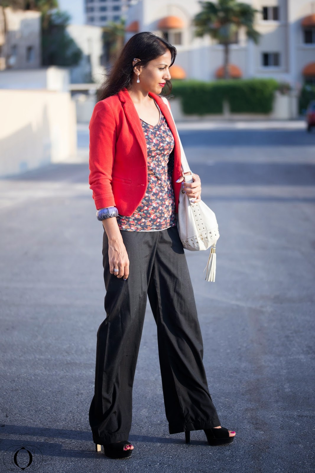 Of colored blazers and wide pants | The Silver Kick Diaries