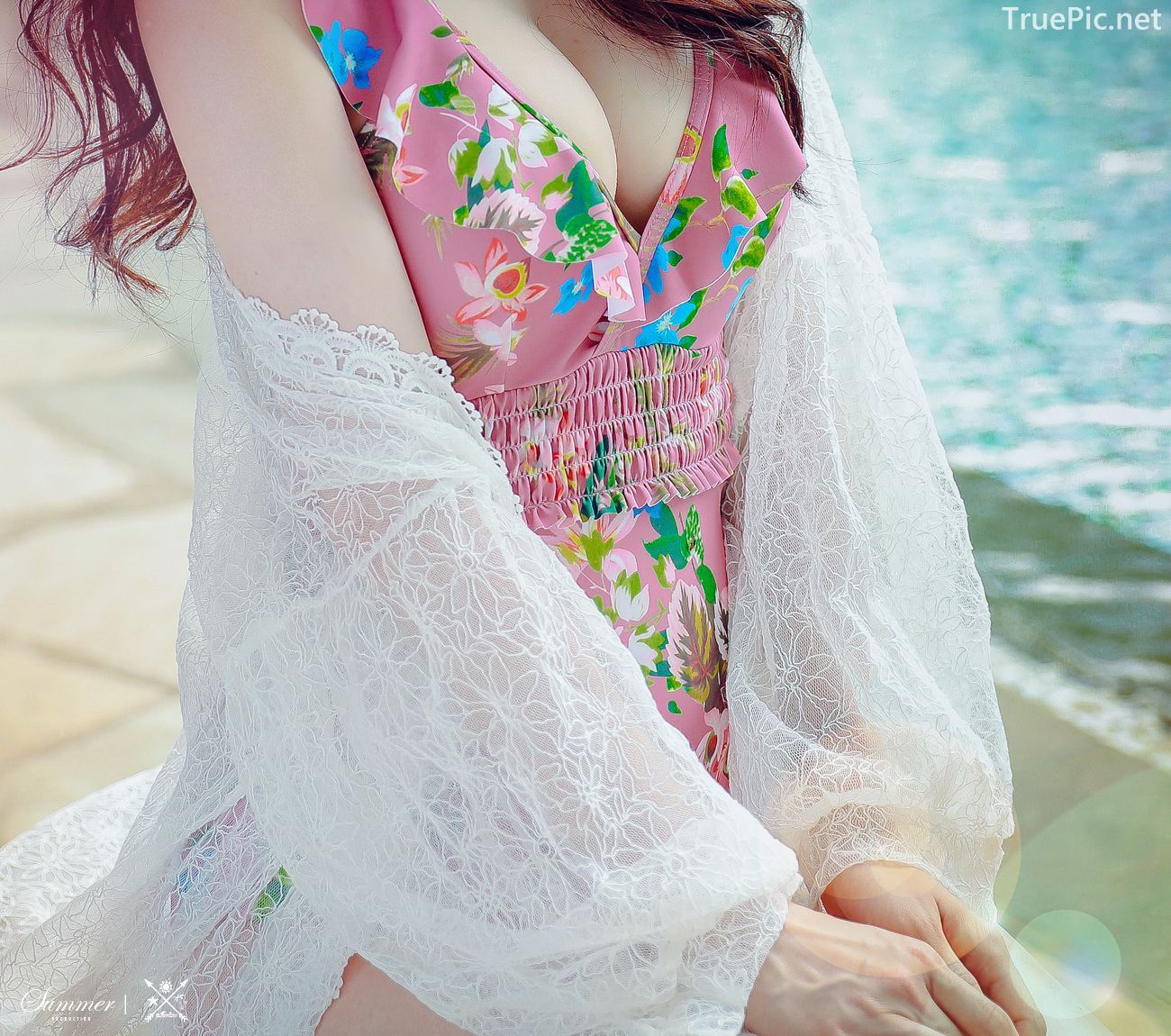 Korean lingerie queen model - Kim Hee Jeong - Floral Pink Swimsuit - Picture 21