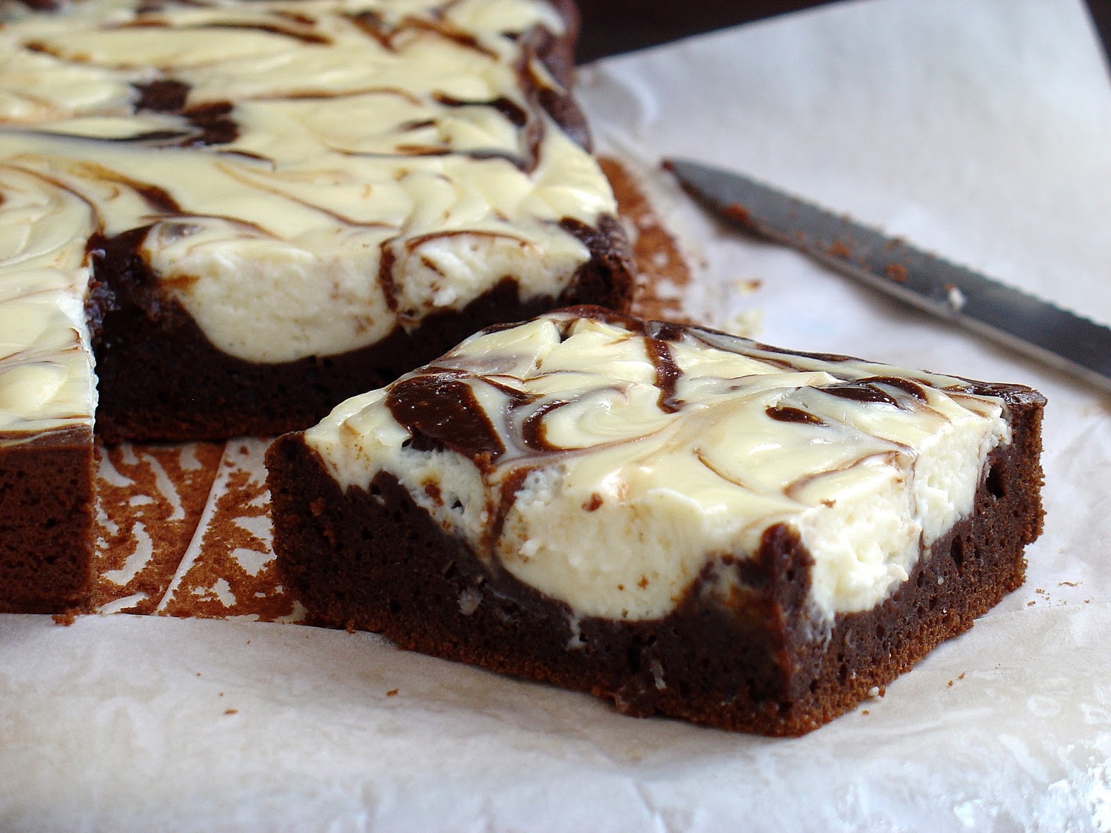 Ma Petite Boulangerie Cheesecake Brownies