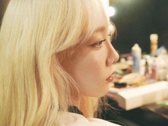 Taeyeon Blonde Hair Icons - wide 1