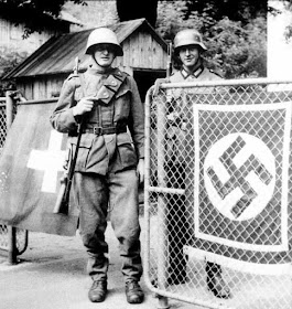 Border guards in World War II worldwartwo.filminspector.com