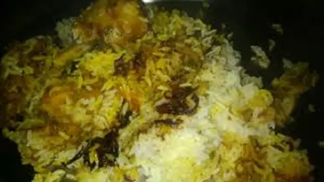 Chicken Dum Biryani Making at Home - चिकन दम बिरयानी घर पर बनाये Chicken Dum Biryani Making at Home - चिकन दम बिरयानी घर पर बनाये