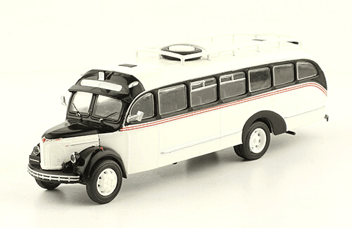 Kultowe Autobusy PRL-u REO Speedwagon