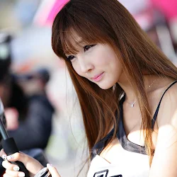 Lee Yoo Eun At KSRC R4 Foto 4