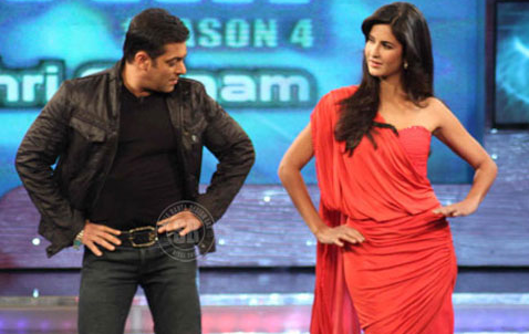 Do Bigg Boss contestants get paid per week ? How much money are the