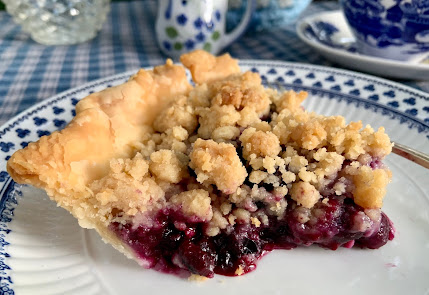 Blueberry Streusel Pie