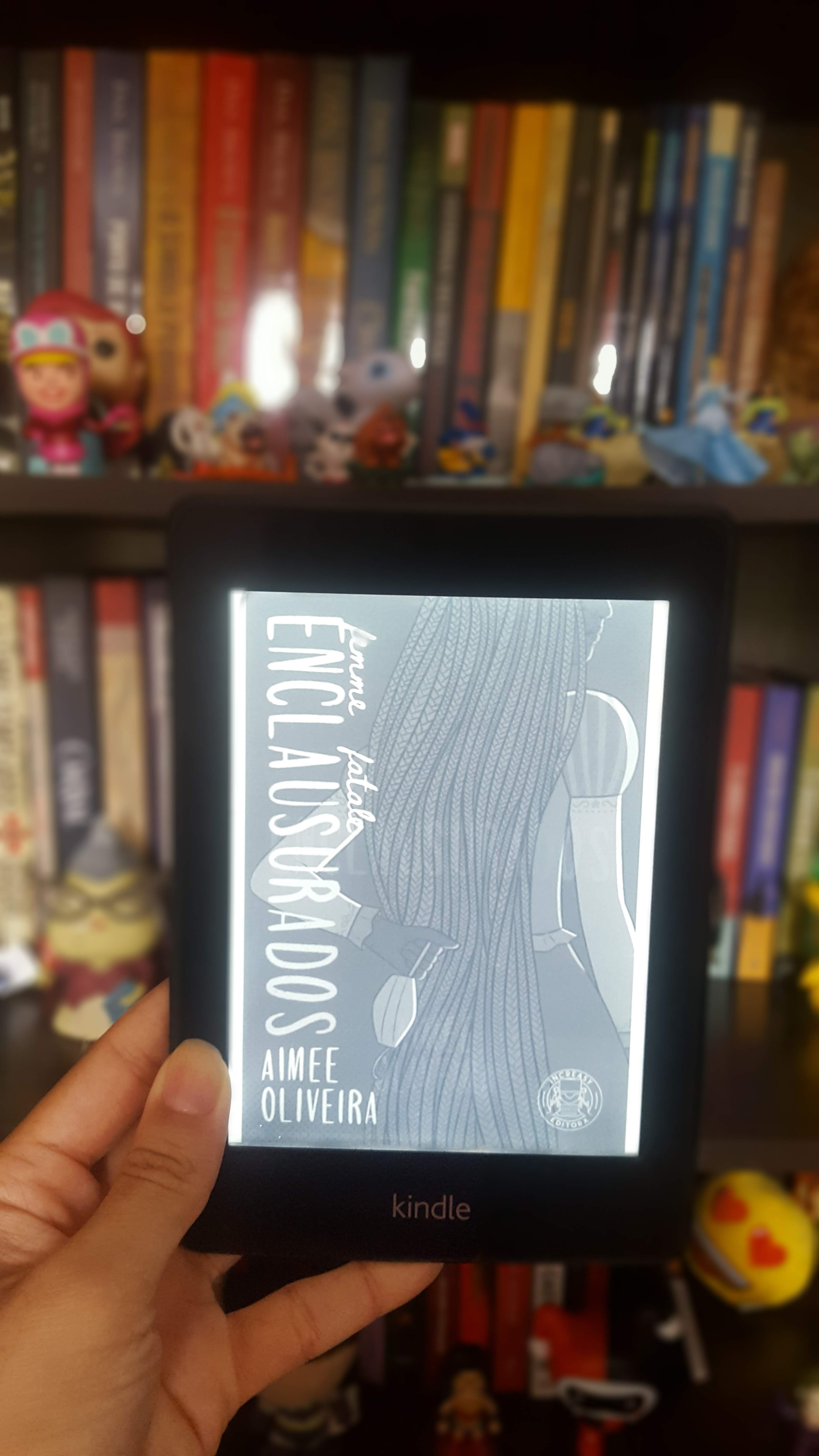 Enclausurados | Aimee Oliveira Enclausurados | Aimee Oliveira