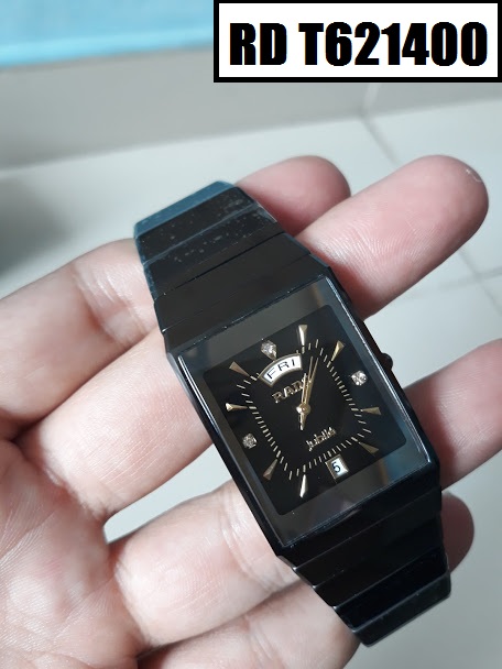 Đồng hồ nam mặt chữ nhật Rado RD T621400