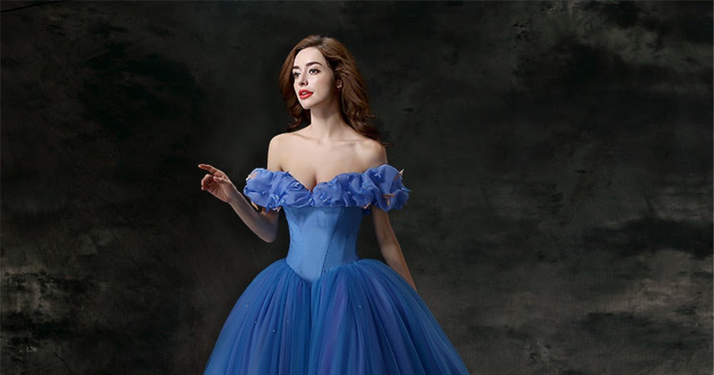 Красавица белоснежка. Платья Диснеевских принцесс в реальности. Torrid Disney Dress.