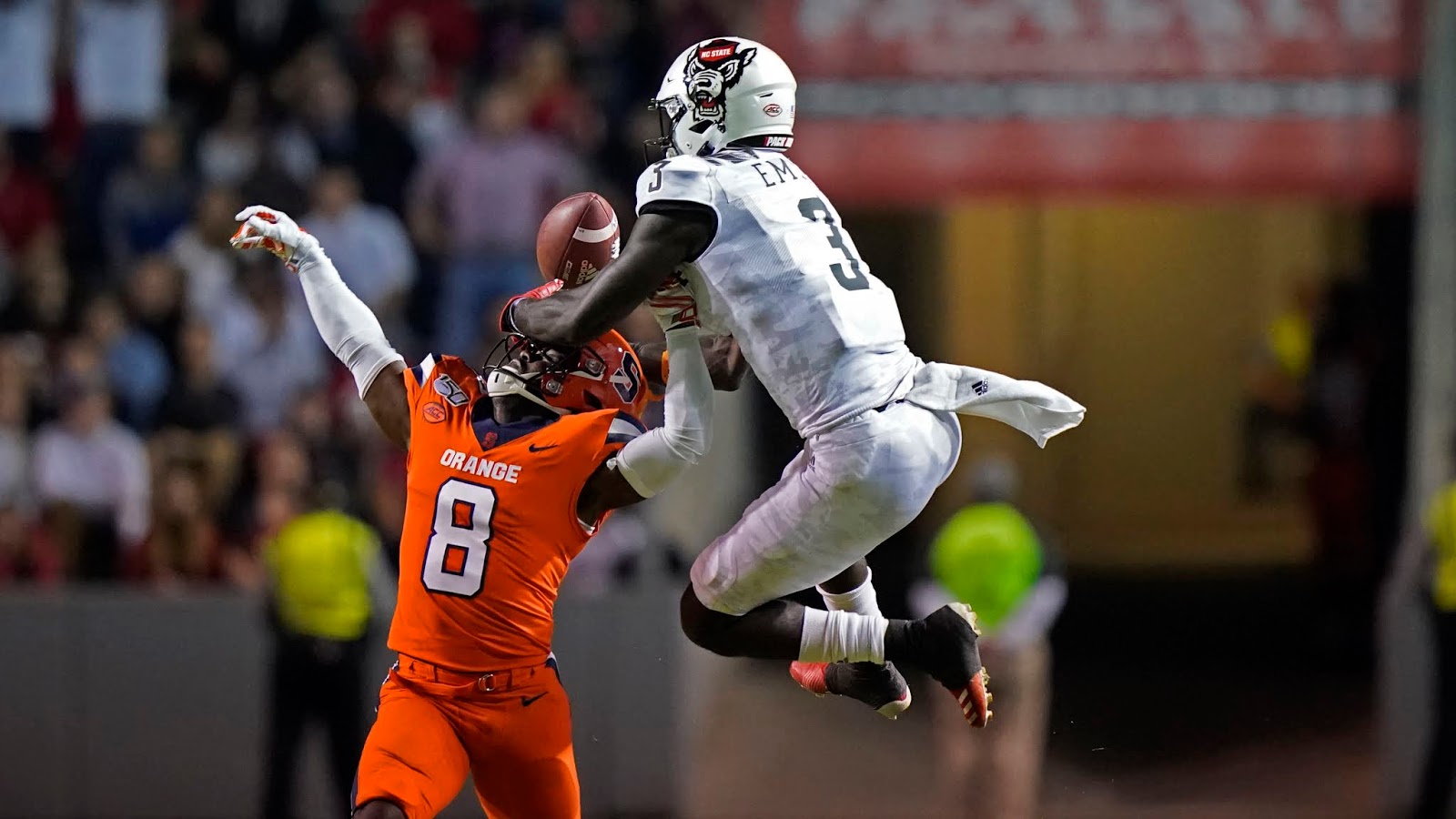Sports Shooter: A Photographers Story