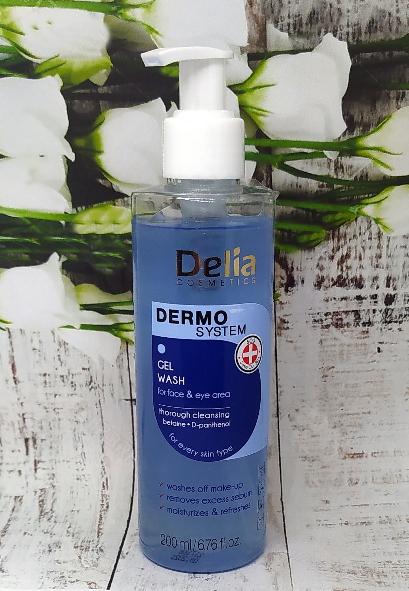 IRISMAS PROBANDO GEL LIMPIADOR DERMO SYSTEM DE DELIA COSMETICS