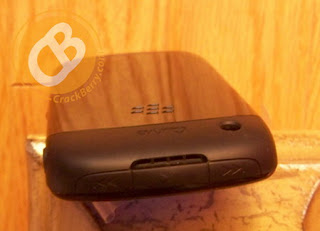 BlackBerry 8520 Curve with optical trackball spotted 3