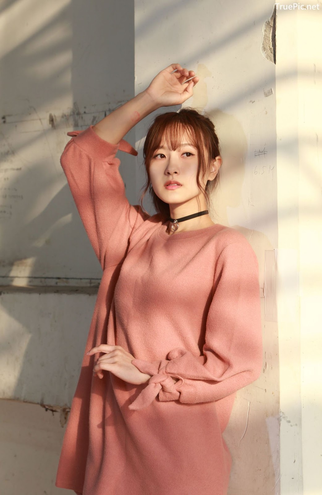 Image-Taiwanese-Model-郭思敏-Pure-And-Gorgeous-Girl-In-Pink-Sweater-Dress-TruePic.net- Picture-37