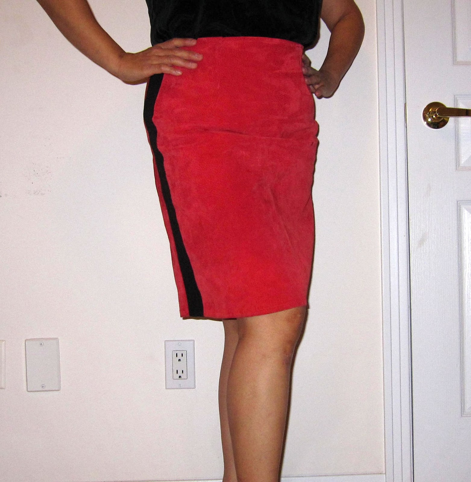 Refashion Coop From Too Small Skirt to Tuxedo Skirt