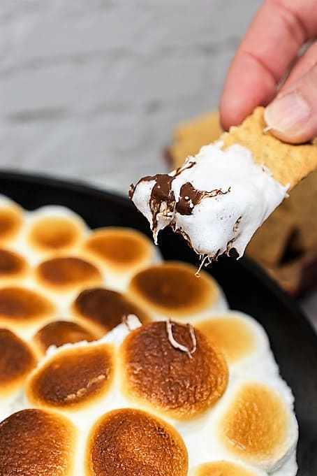 Easy S’mores Dip