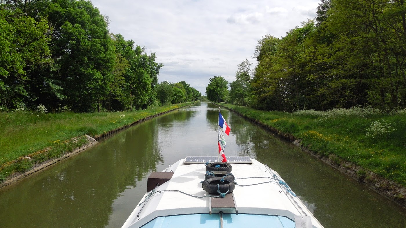 Les voyages du Tiguidou: Le canal latéral à la Loire (de Decize à Digoin)
