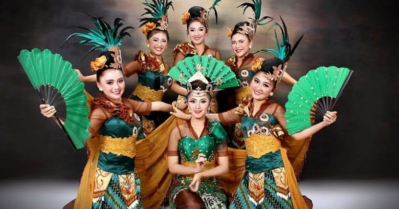 √Contoh Soal Memperagakan Tari Tradisional dengan