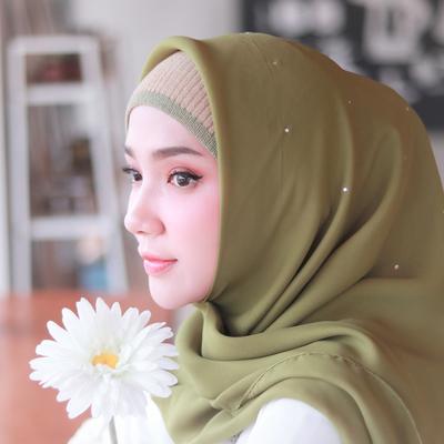 Model hijab untuk wajah lonjong Tips berhijab untuk wajah lonjong