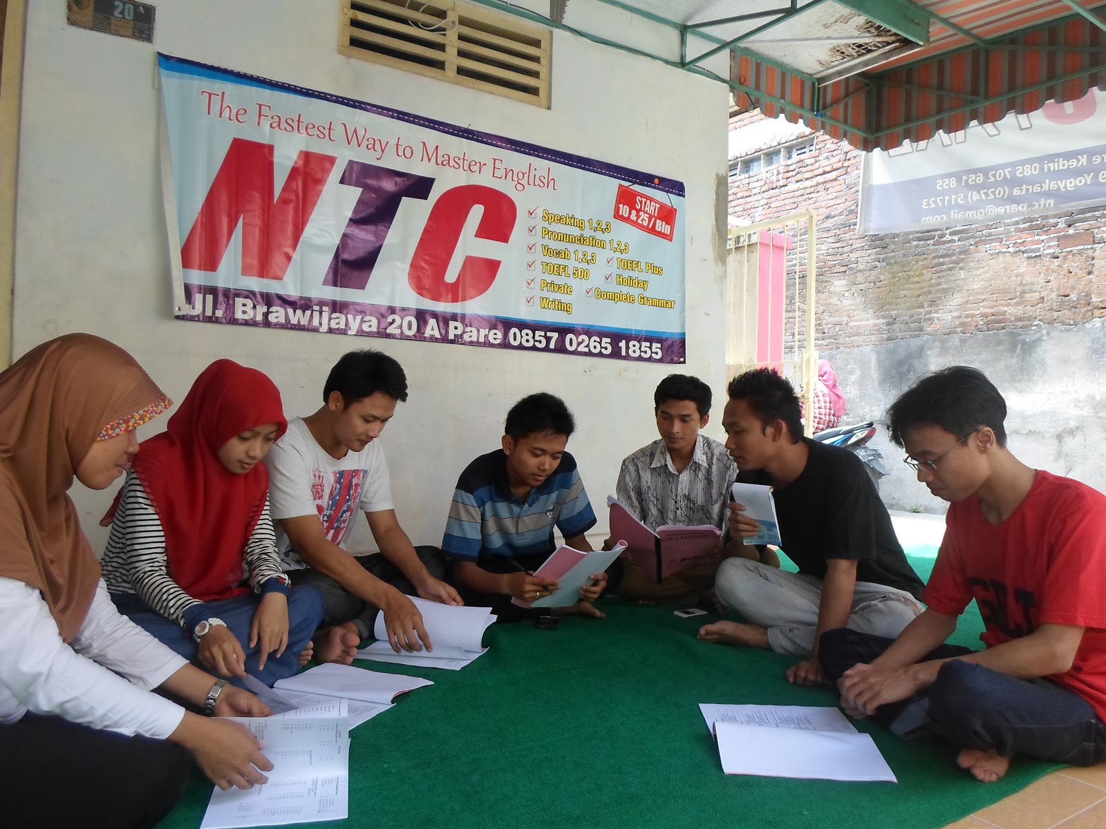 NTC Tulungagung merupakan lembaga kursus bahasa inggris yang merupakan metode kampung inggris Pare Dalam kursus TOEFL kamu akan dipegang oleh guru yang