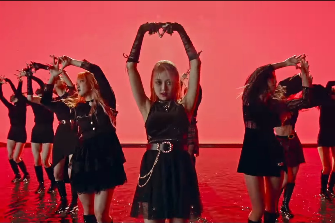 PIXY presenta un pequeño adelanto de su próximo éxito "Wings" Kpop Replay