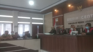 Ber Ulang Kali JPU Belum Bisa Hadirkan Saksi Fakta Ber Ulang Kali JPU Belum Bisa Hadirkan Saksi Fakta