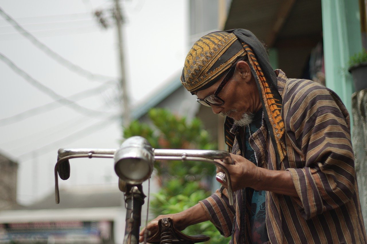 Pantun Cinta Lucu Bahasa Jawa Hobi Pantun Pantun Cinta Lucu Bahasa Jawa Hobi Pantun