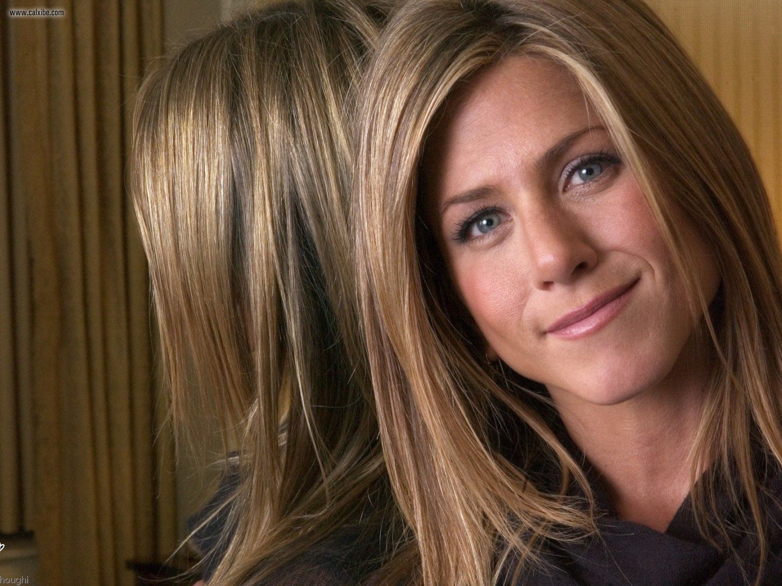 Biography | Discography | Pics | News |: Jennifer Joanna Aniston
