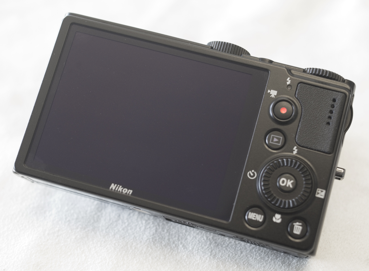 PHOTOGRAPHIC CENTRAL: Nikon Coolpix P300 Review