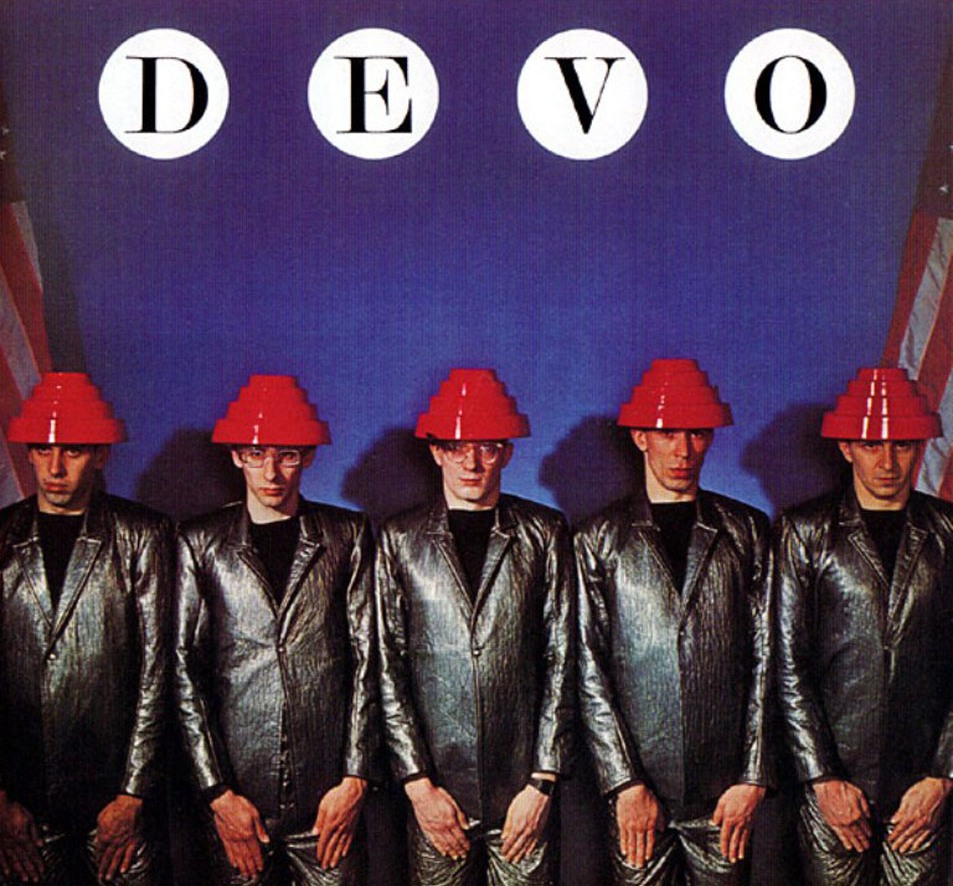 Ciberestética: De-evolución: DEVO