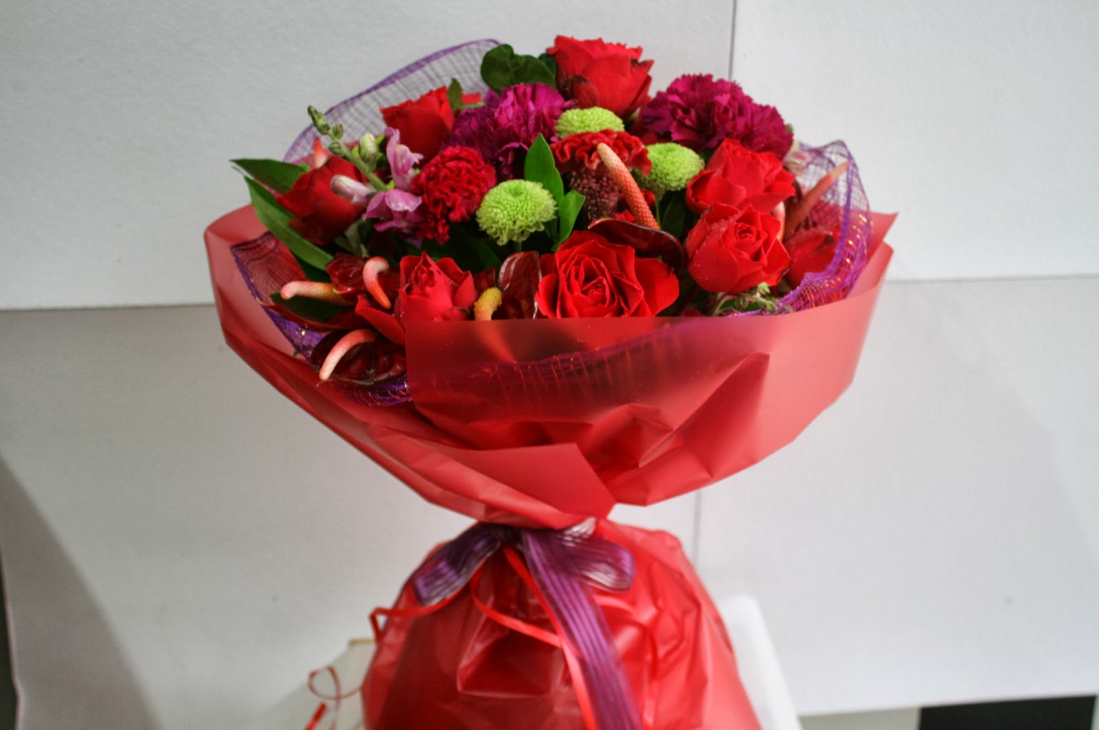 BOUQUET FOR PASSION TO QUEZON CITY (Flower Delivery in Ortigas, Makati