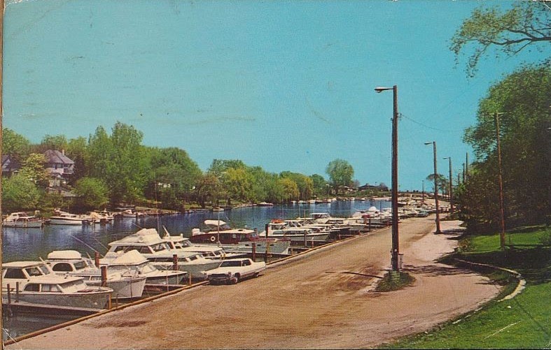 Travels with postcards around the world KENOSHA