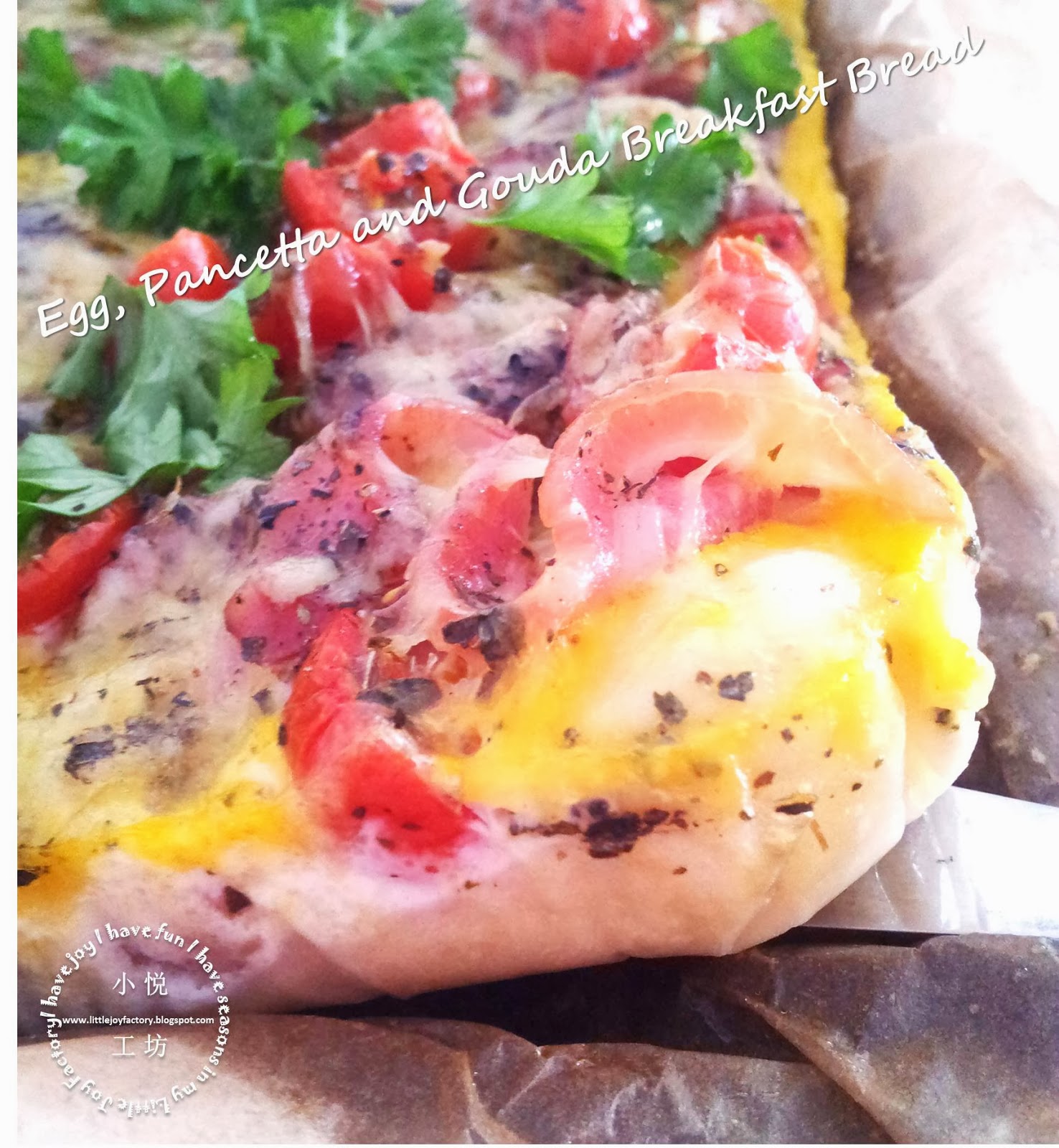 Breakfast Bread with Egg, Bacon and Cheese