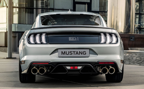 Mustang V8 Mach-1 2022 chega ao Brasil - preço R$499.000