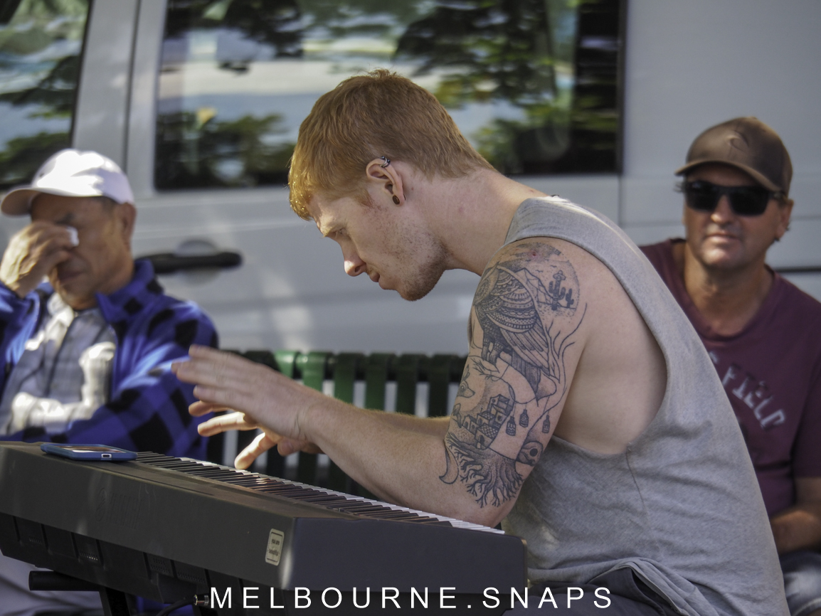 MELBOURNE.SNAPS KEYBOARD