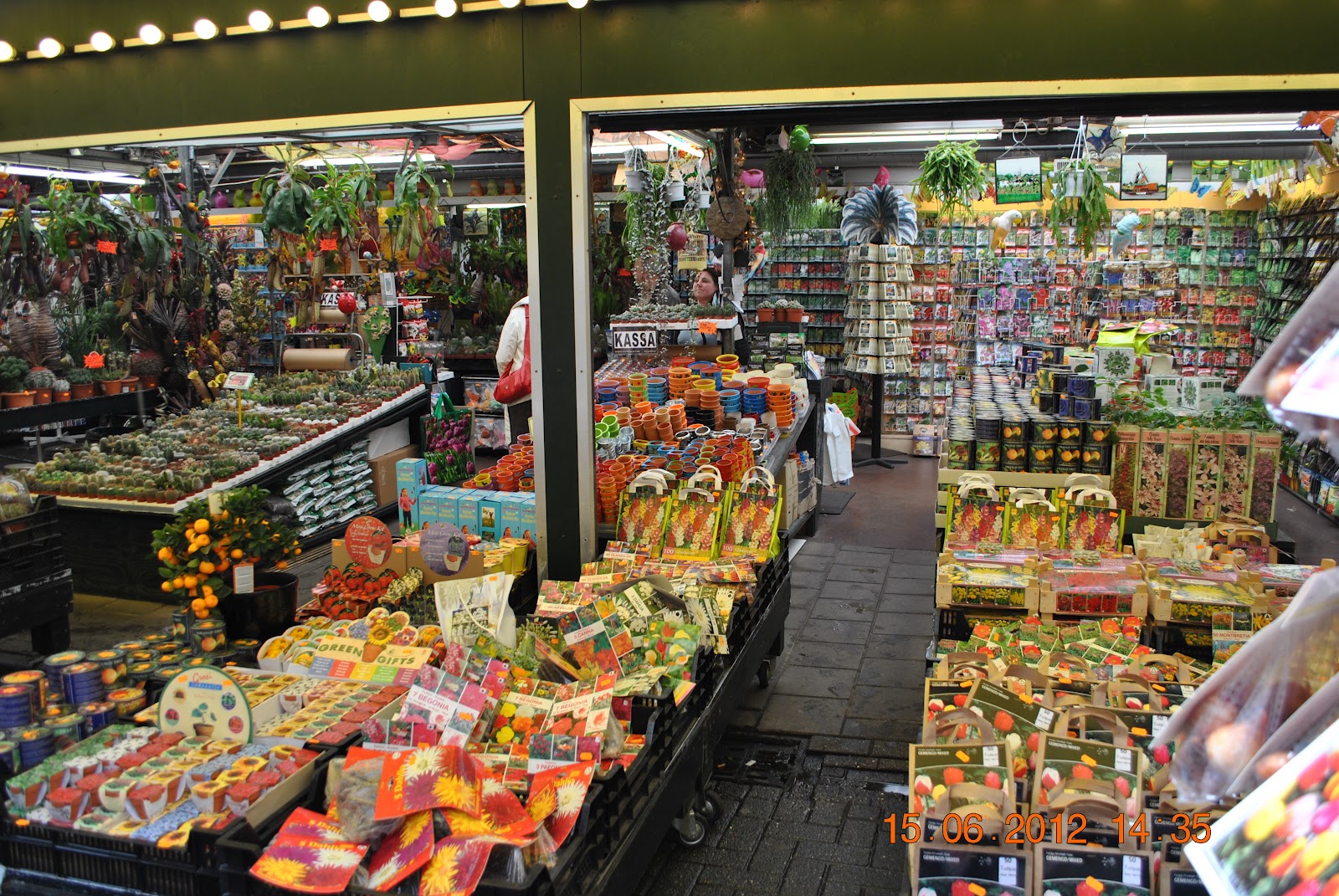 De peste tot si de nicaieri Piata de flori, Amsterdam