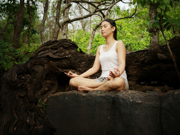 Yoga Telanjang Diklaim Mampu Menumbuhkan Kepercayaan Diri Perempuan