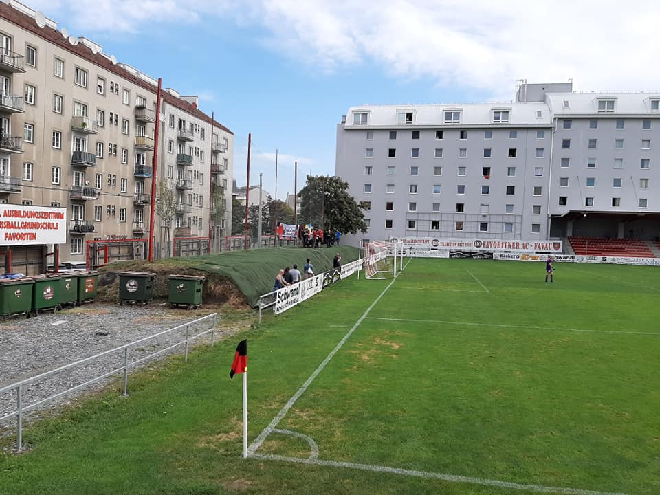Kennergasse 3 seit 1993 Favoritner AC SV Schwechat