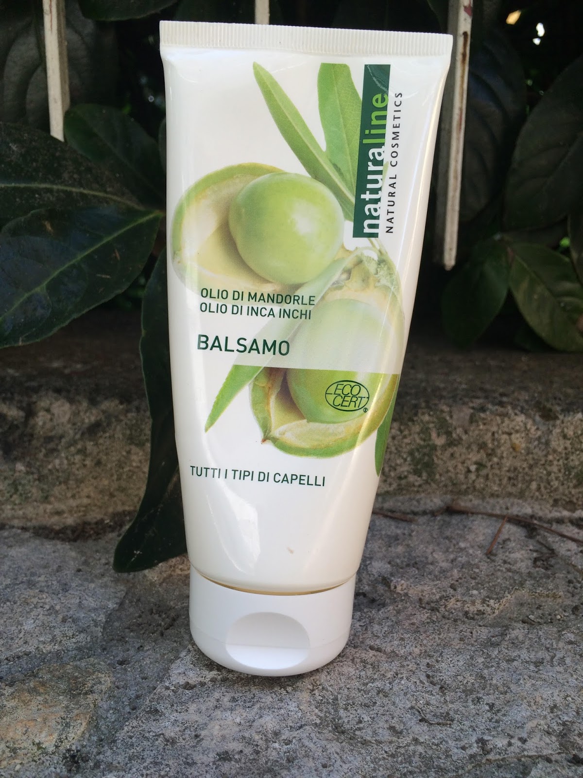 BioBeautyReview01: NATURALINE - Balsamo per Capelli